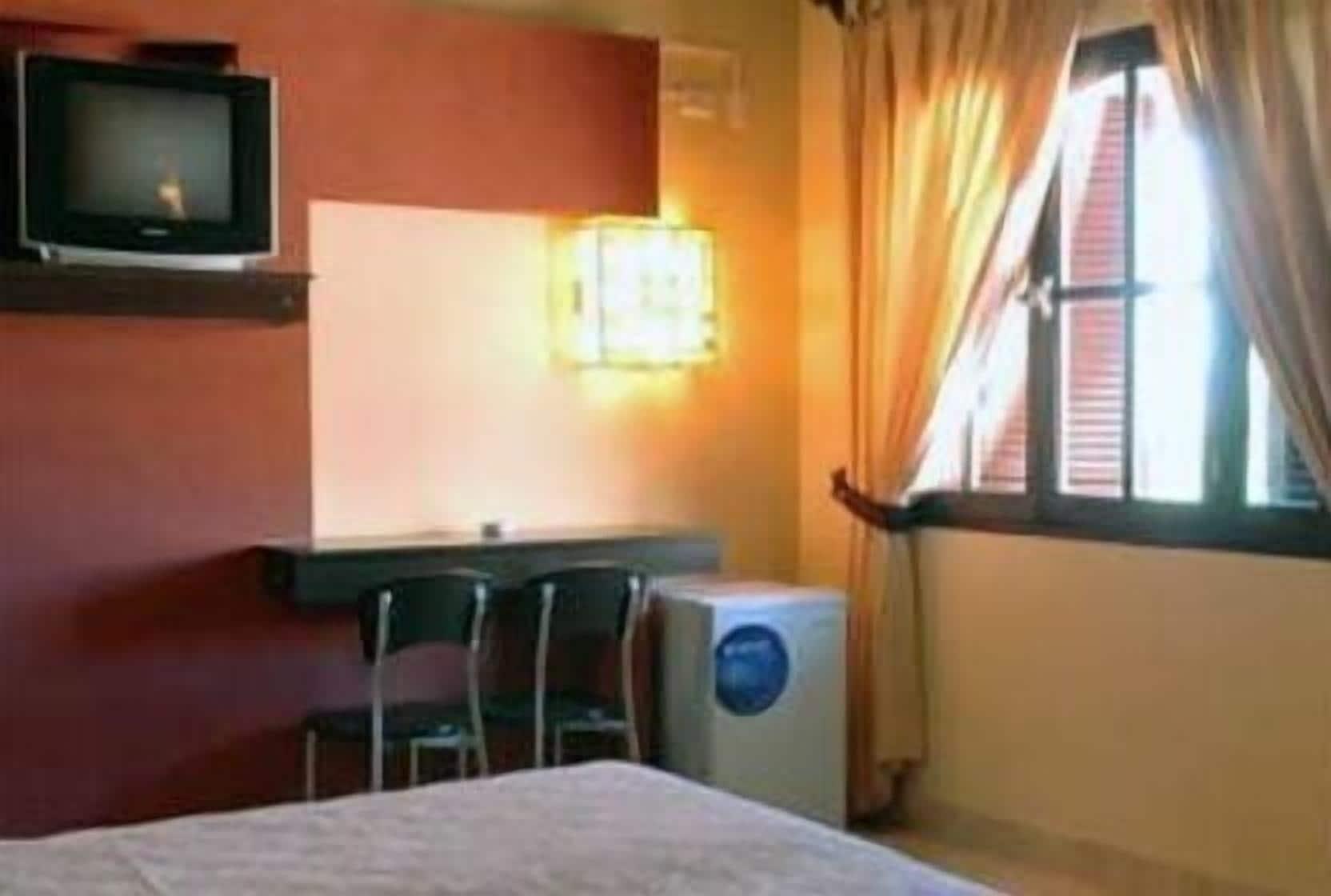 Hotel Aybal Salta Bagian luar foto