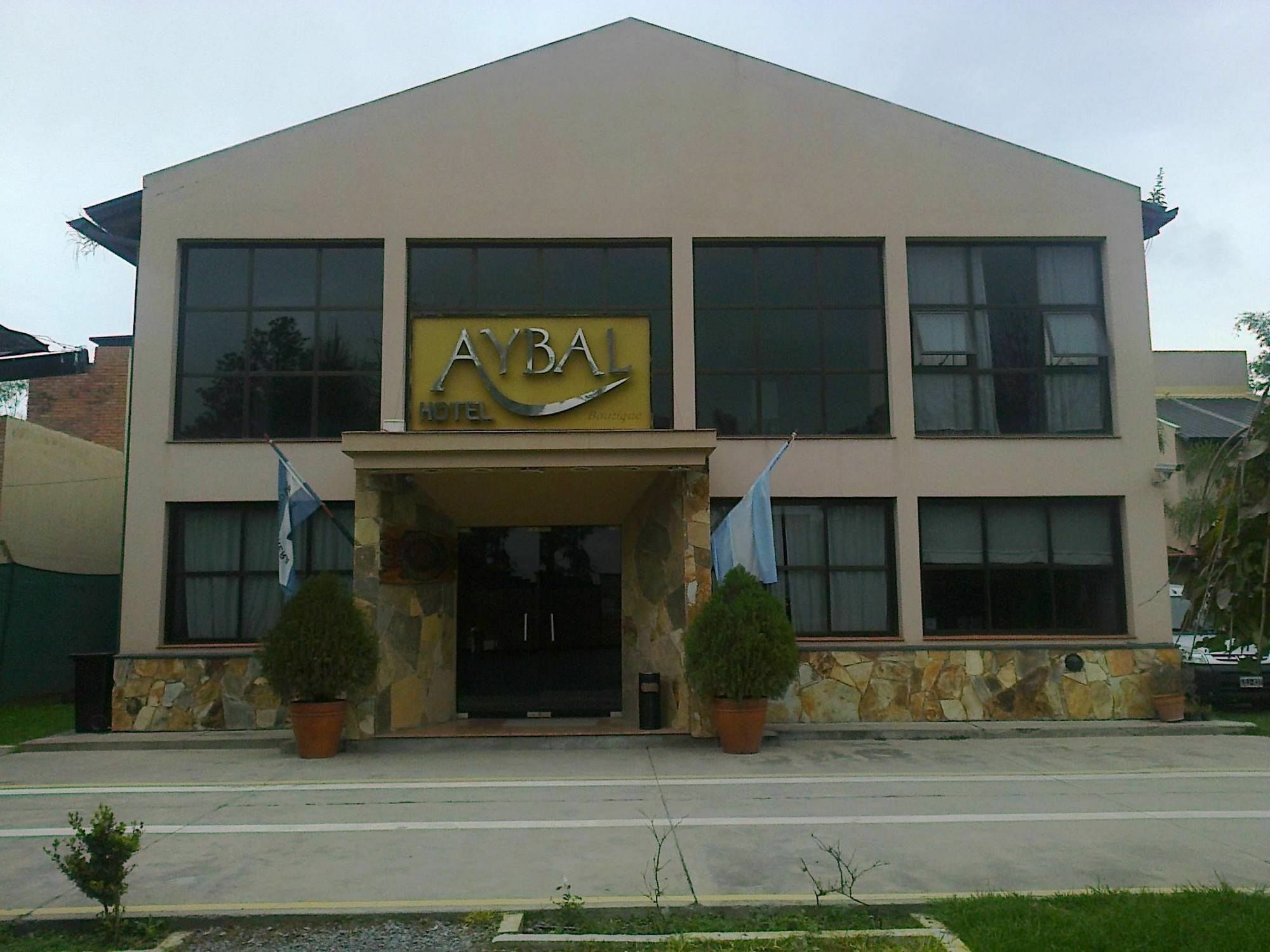 Hotel Aybal Salta Bagian luar foto